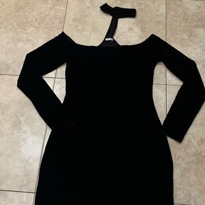 Sexy black velvet dress with collar LG